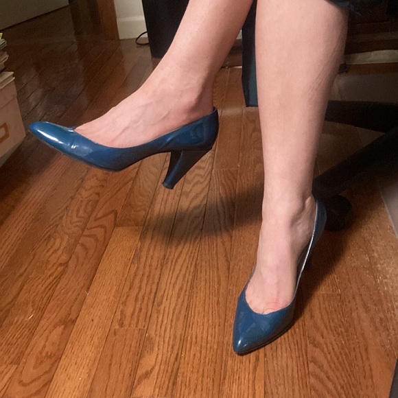 Marc by Marc Jacobs Pumps - Picture 16 of 16